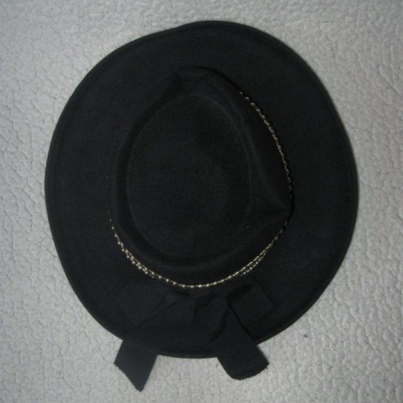 Black Embellished Wool Hat main image 2